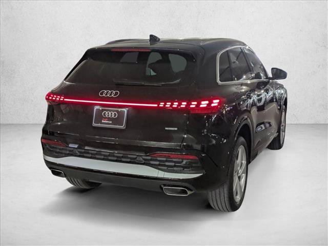 New 2025 Audi Q5 Premium AWD/4WD image 2