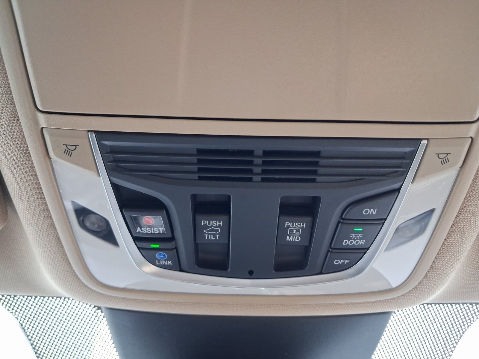 Used 2024 Acura MDX w/ Advance Package AWD/4WD image 30