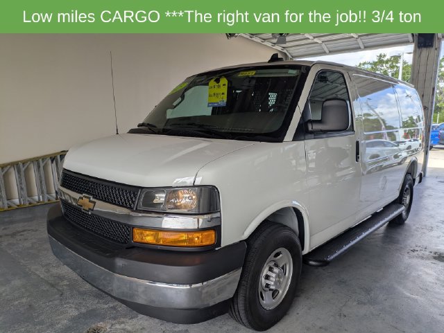 Used 2025 Chevrolet Express 2500 w/ Driver Convenience Package RWD image 8
