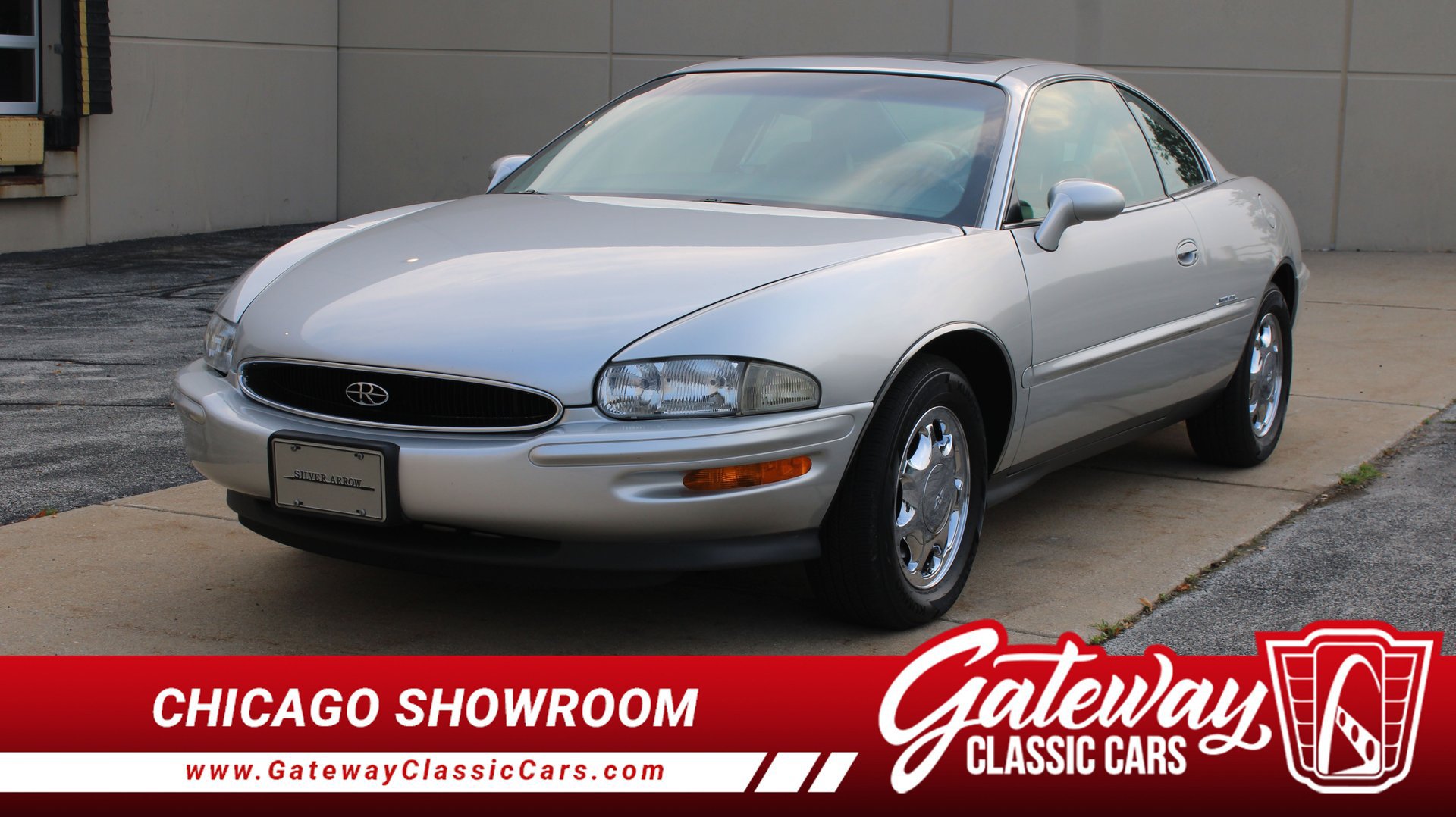 Used 1999 Buick Riviera Supercharged Coupe FWD image 1