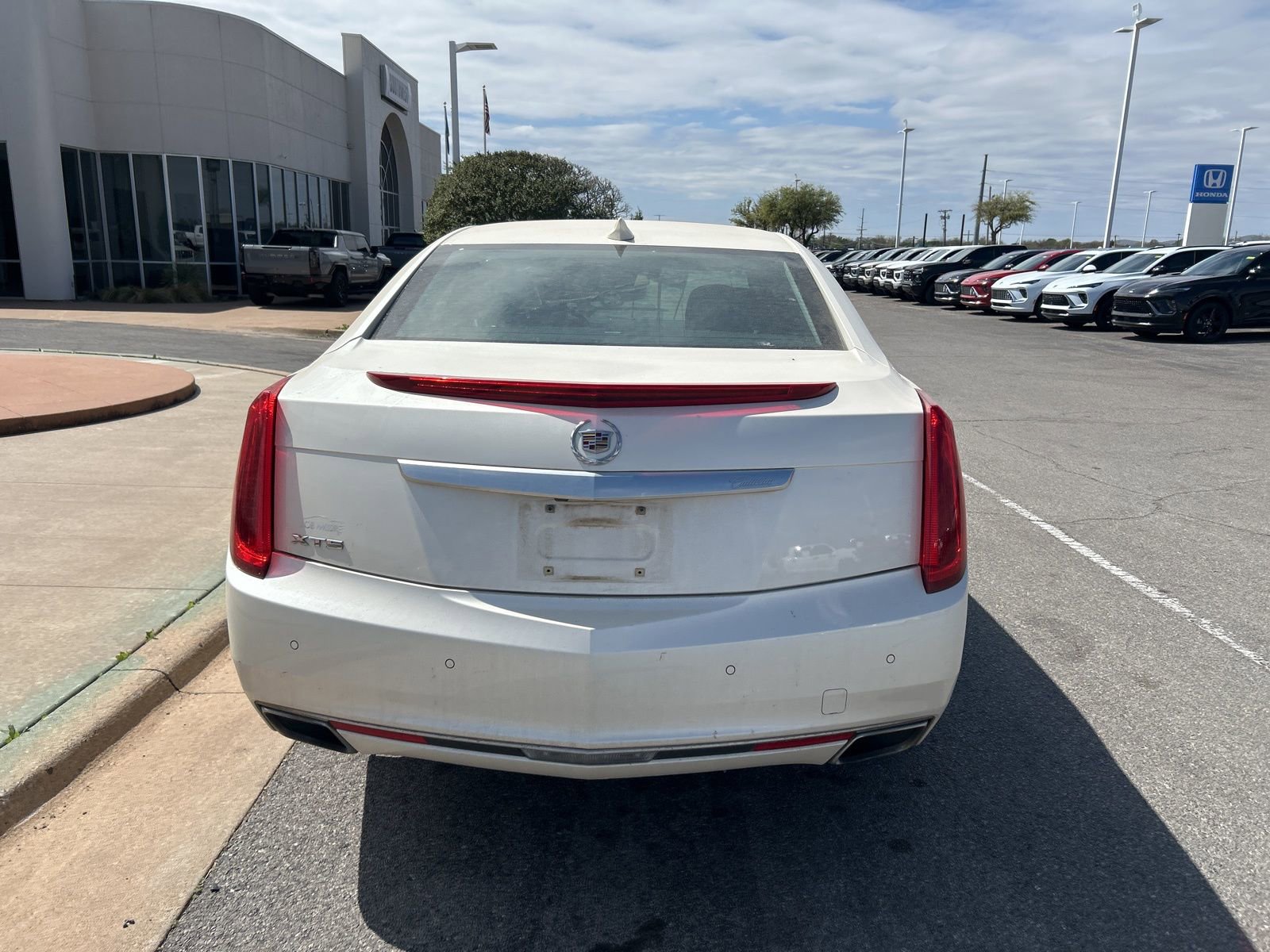 Used 2015 Cadillac XTS Premium image 6