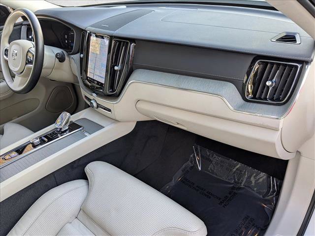 Used 2023 Volvo XC60 T8 Ultimate w/ Protection Package Premier image 21