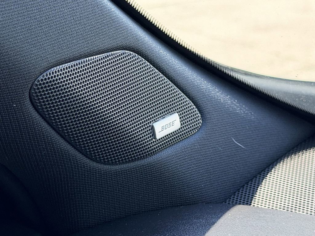 Used 2020 Cadillac XT4 Sport w/ LPO, Midnight Sport Package image 32