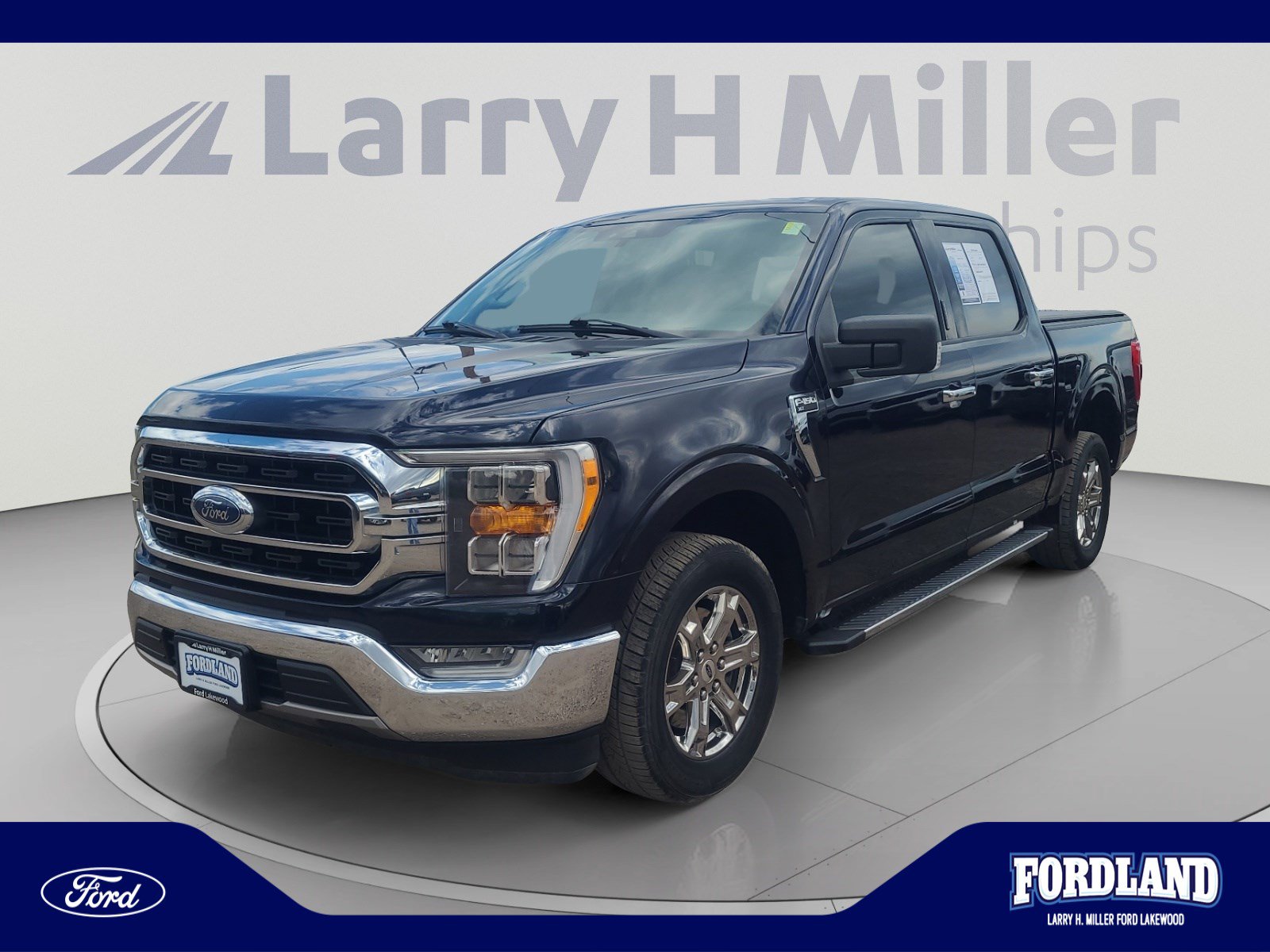 Used 2021 Ford F150 XLT w/ Equipment Group 302A High RWD image 1