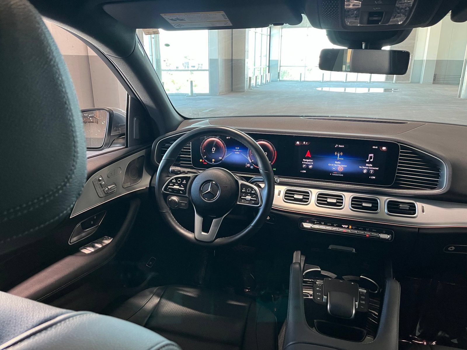 Used 2022 Mercedes-Benz GLE 350 4MATIC w/ Premium Package image 40