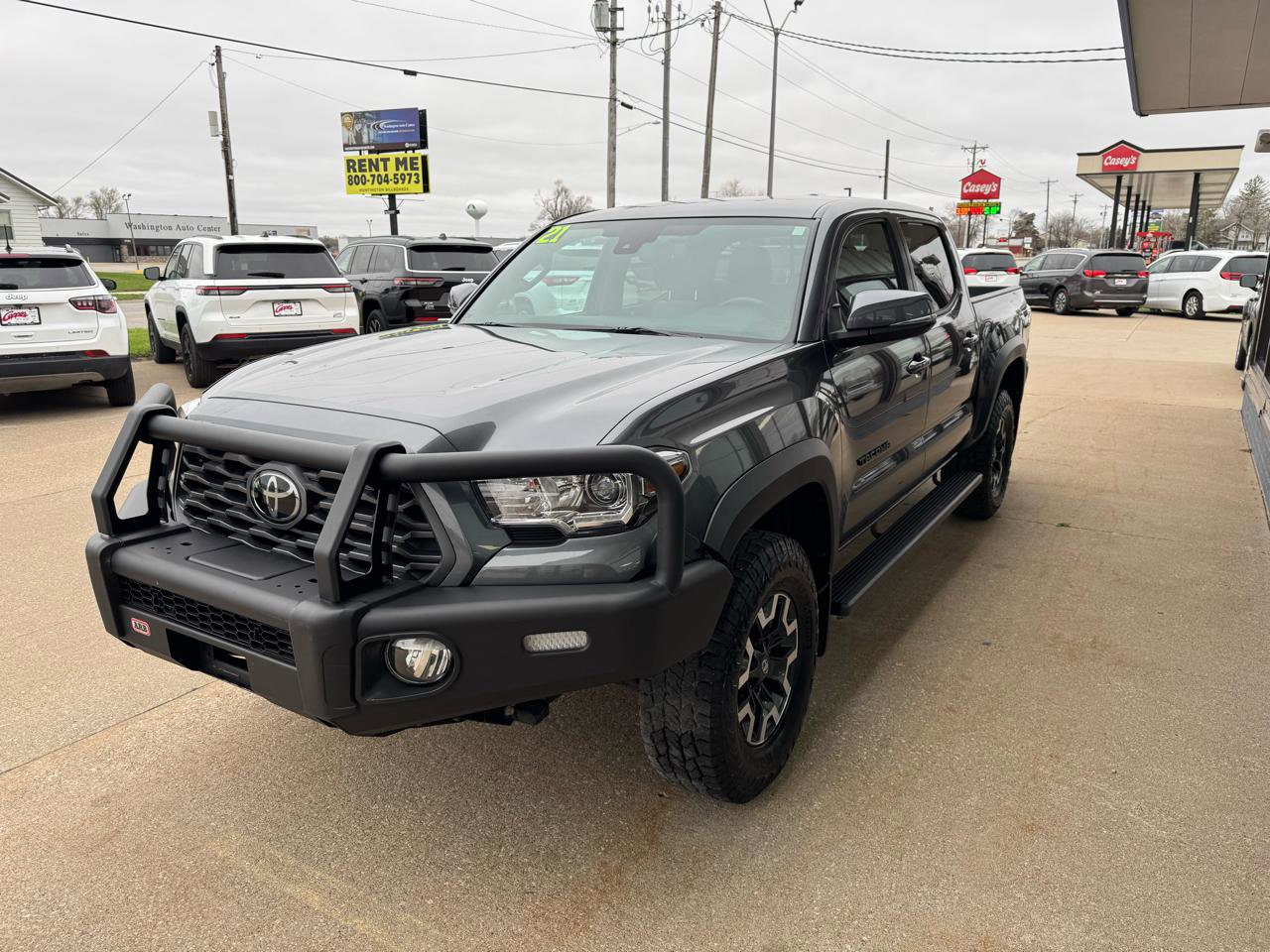 Used 2021 Toyota Tacoma TRD Off-Road image 4