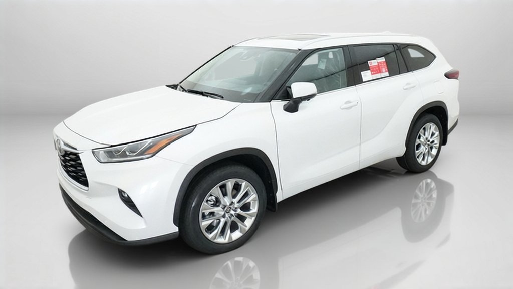 New 2026 Toyota Highlander Limited AWD/4WD image 17