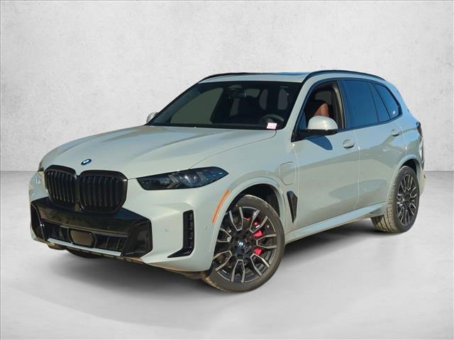 New 2026 BMW X5 xDrive50e w/ M Sport Package