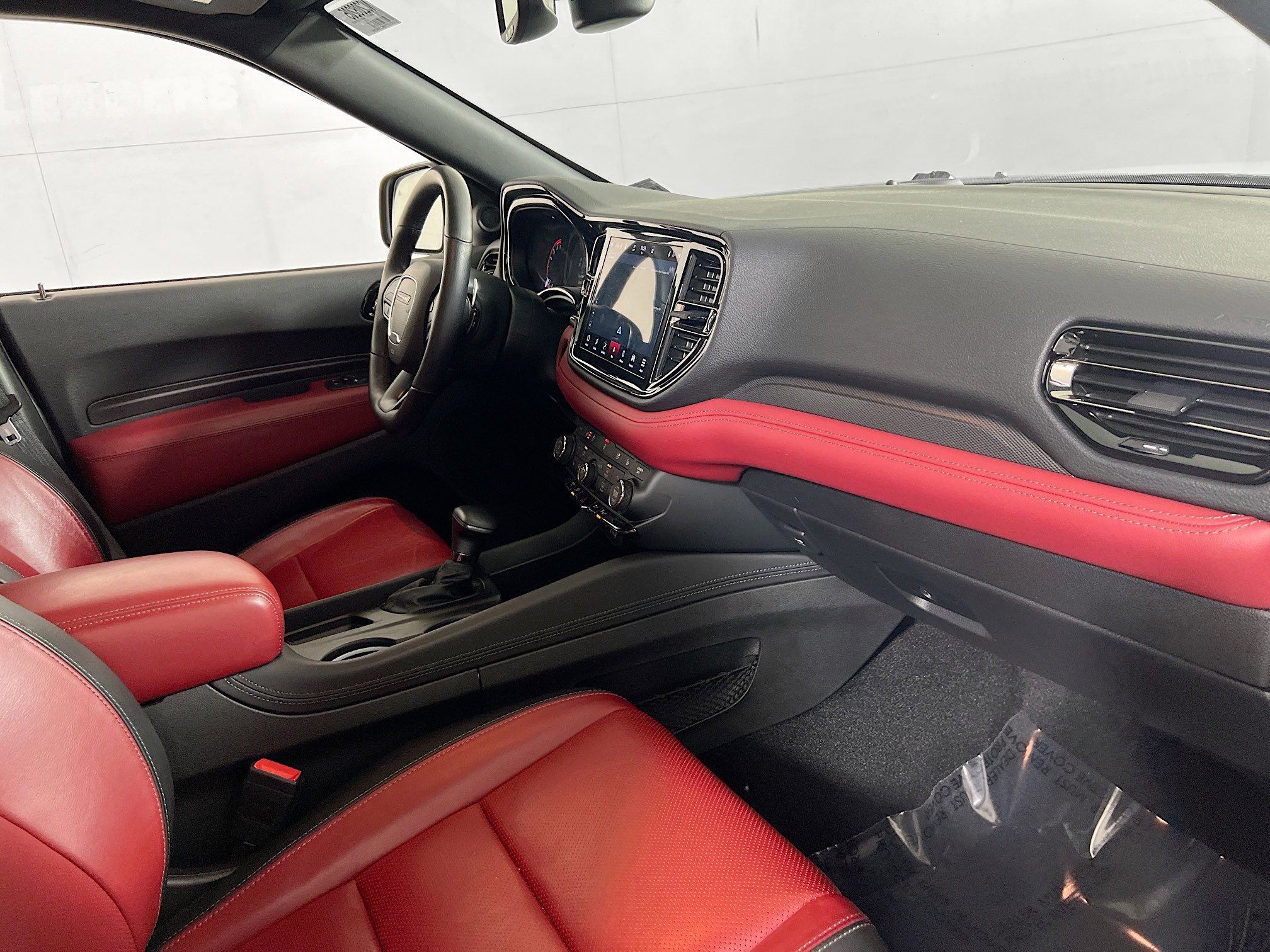 Used 2022 Dodge Durango R/T w/ Blacktop Package AWD/4WD image 31