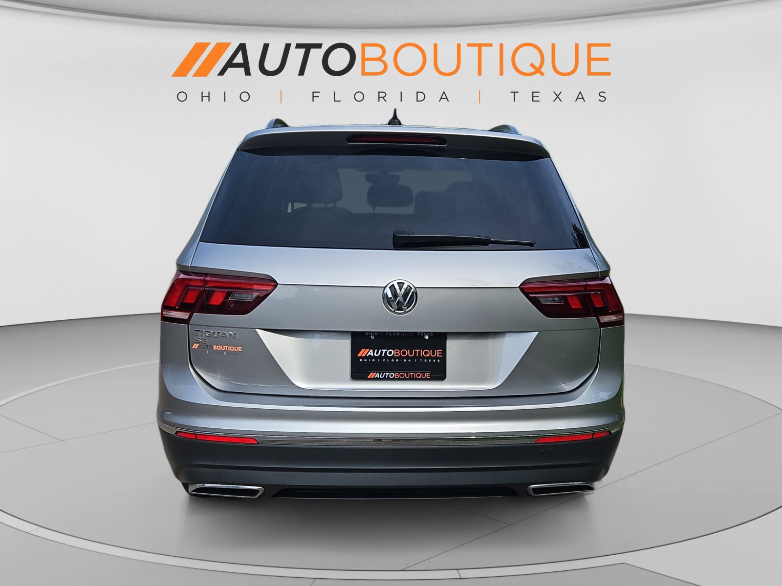 Used 2021 Volkswagen Tiguan SE FWD image 4