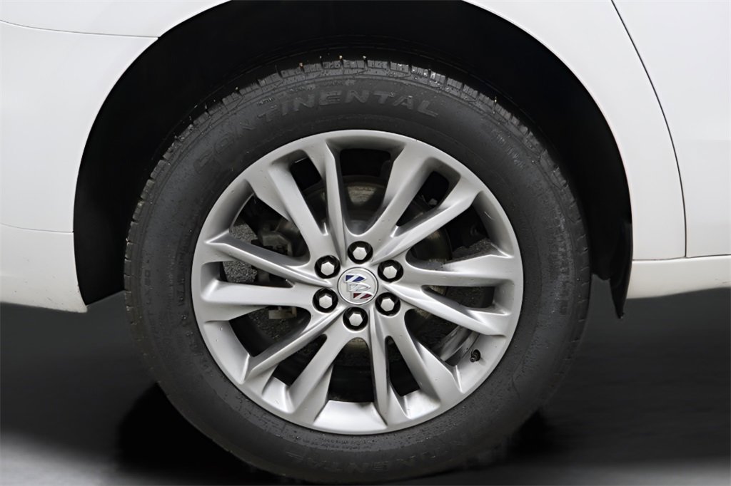 Used 2023 Buick Enclave Avenir w/ Avenir Technology Package image 36