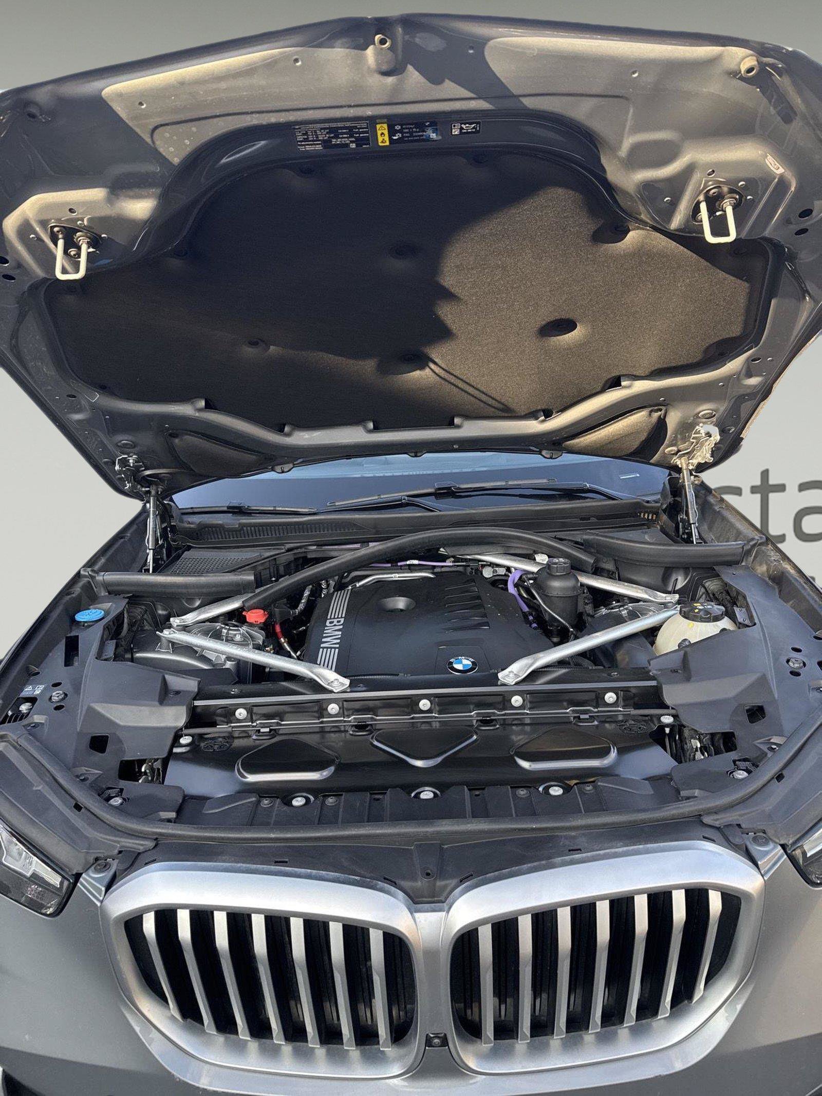 Used 2024 BMW X5 xDrive40i AWD/4WD image 13