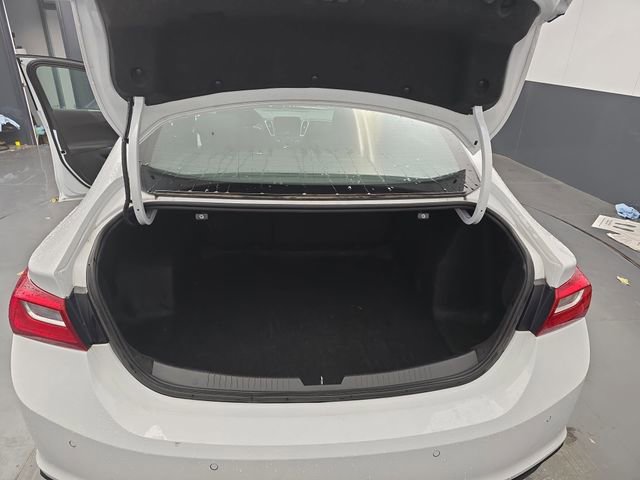 Used 2024 Chevrolet Malibu LT image 47