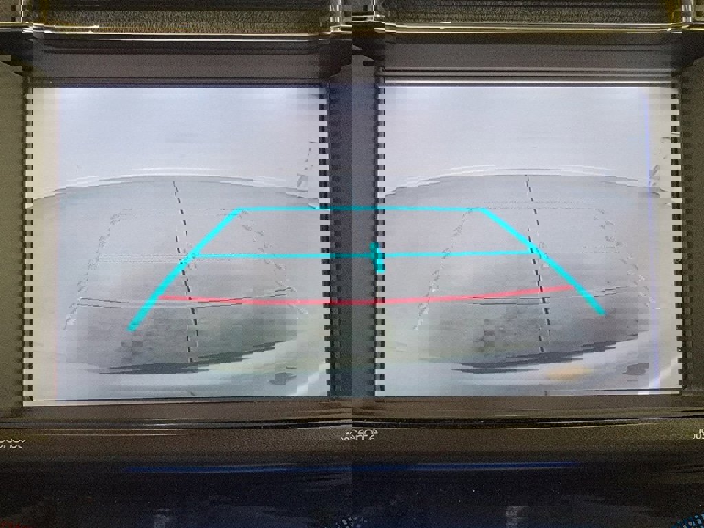 Used 2015 Toyota RAV4 Limited w/ Technology Package image 25