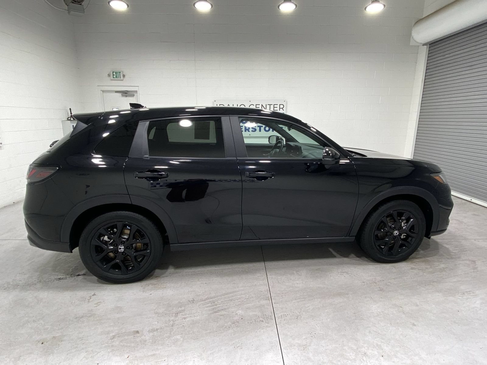 Used 2025 Honda HR-V Sport image 9