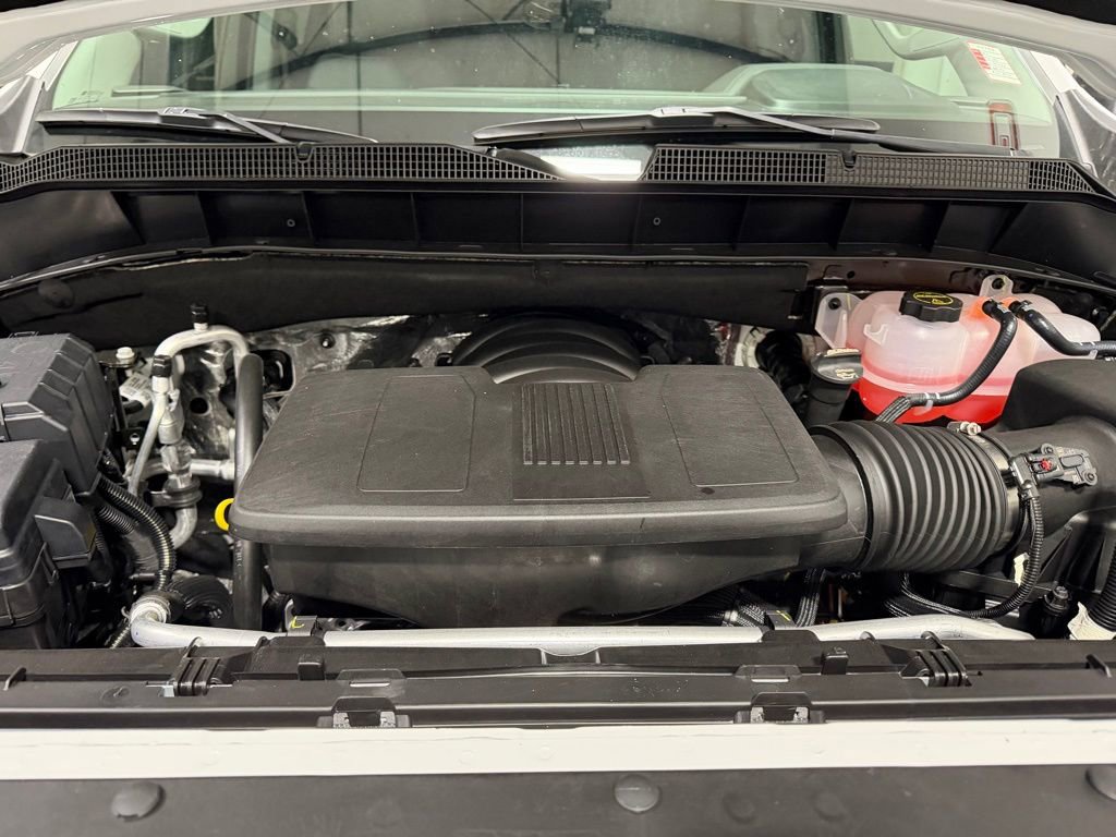 New 2026 Chevrolet Silverado 1500 LT w/ Z71 Off-Road Package image 4