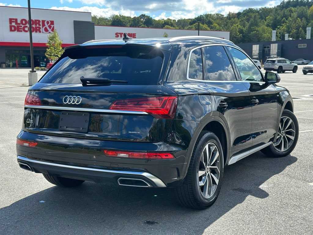 Used 2023 Audi Q5 2.0T Premium Plus w/ Premium Plus Package AWD/4WD image 7
