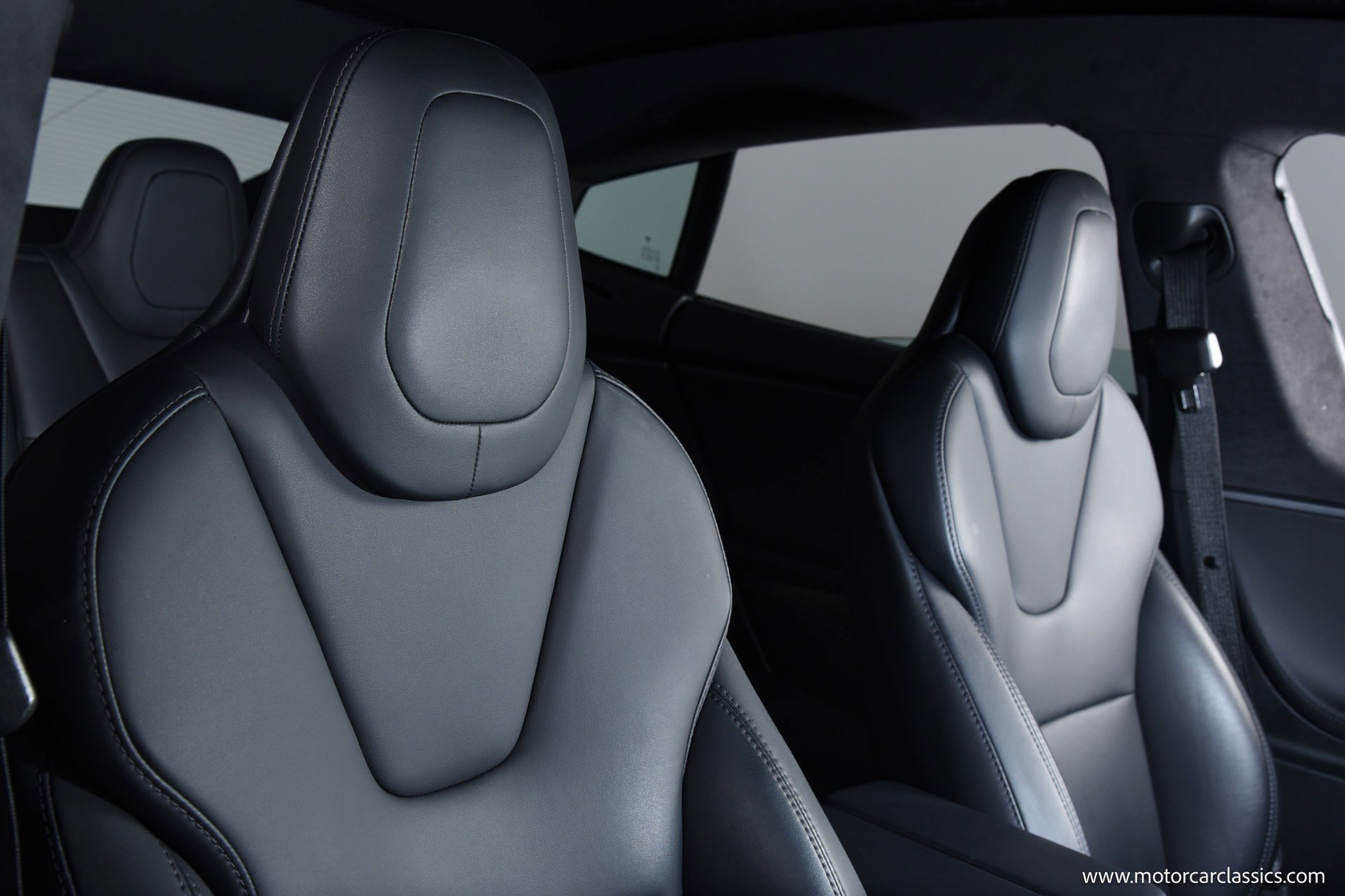 Used 2018 Tesla Model S 100D image 25