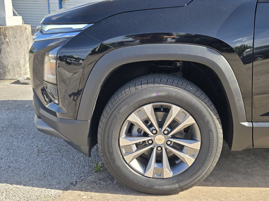 New 2026 Chevrolet Equinox LT w/ Convenience Package II FWD image 9