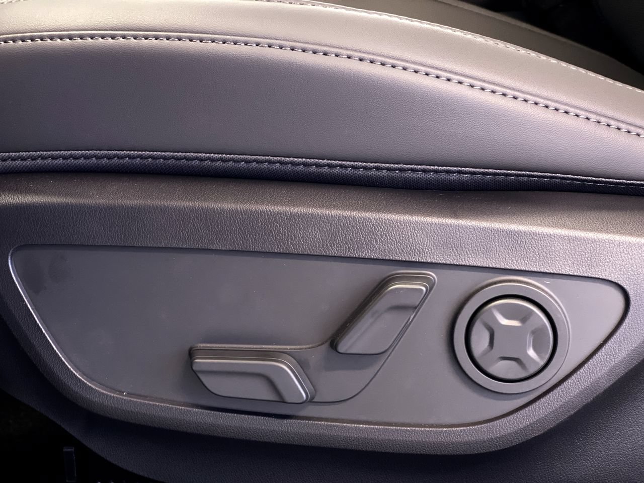 New 2027 Kia Seltos EX FWD image 17