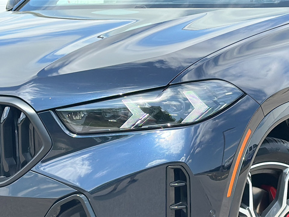 Certified 2024 BMW X6 xDrive40i w/ Premium Package image 4