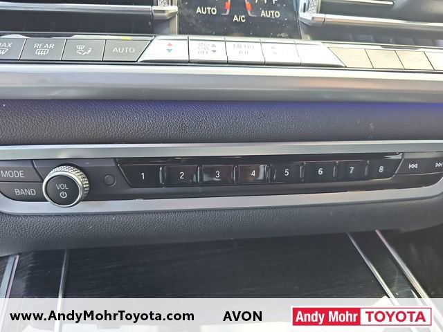 Used 2021 BMW X7 xDrive40i w/ M Sport Package image 25