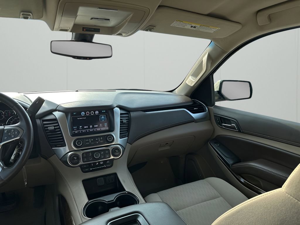 Used 2016 Chevrolet Suburban LS image 24