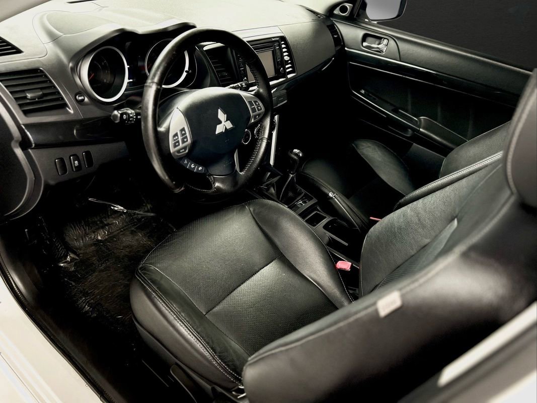 Used 2016 Mitsubishi Lancer GT image 17