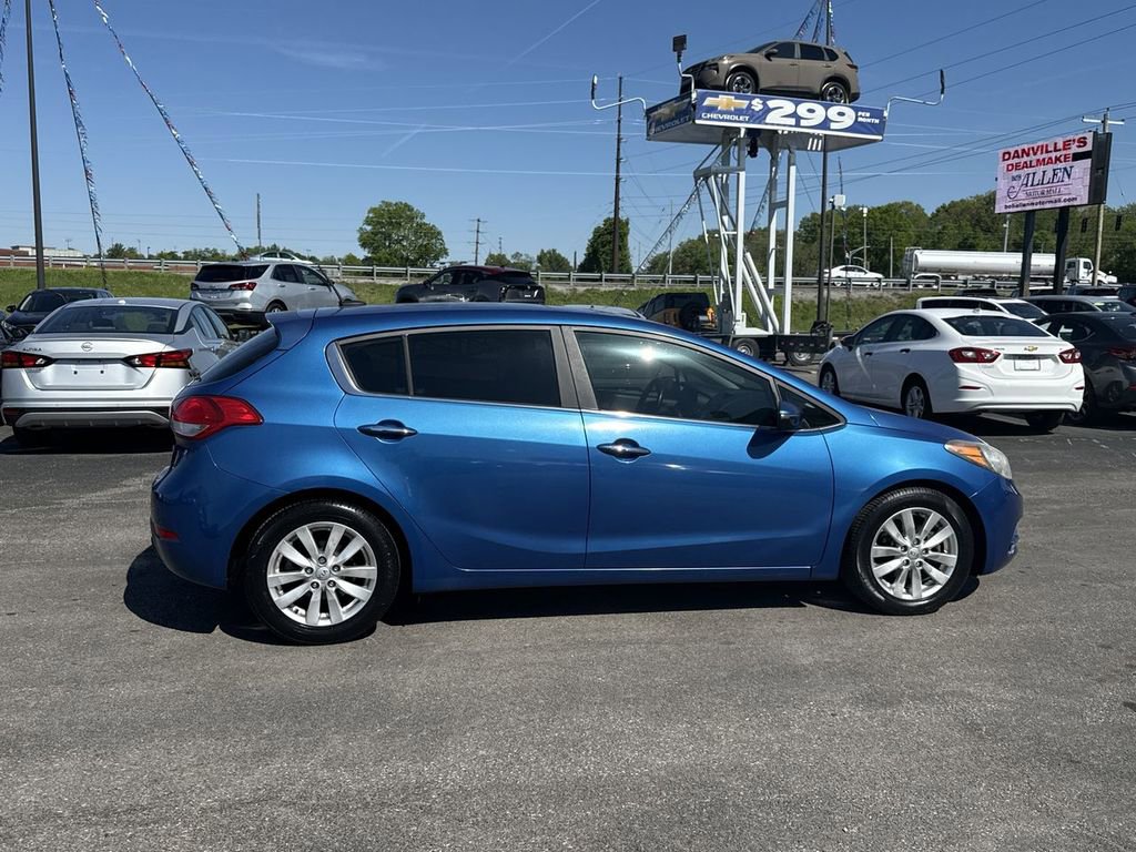 Used 2015 Kia Forte EX w/ EX Premium Package image 14