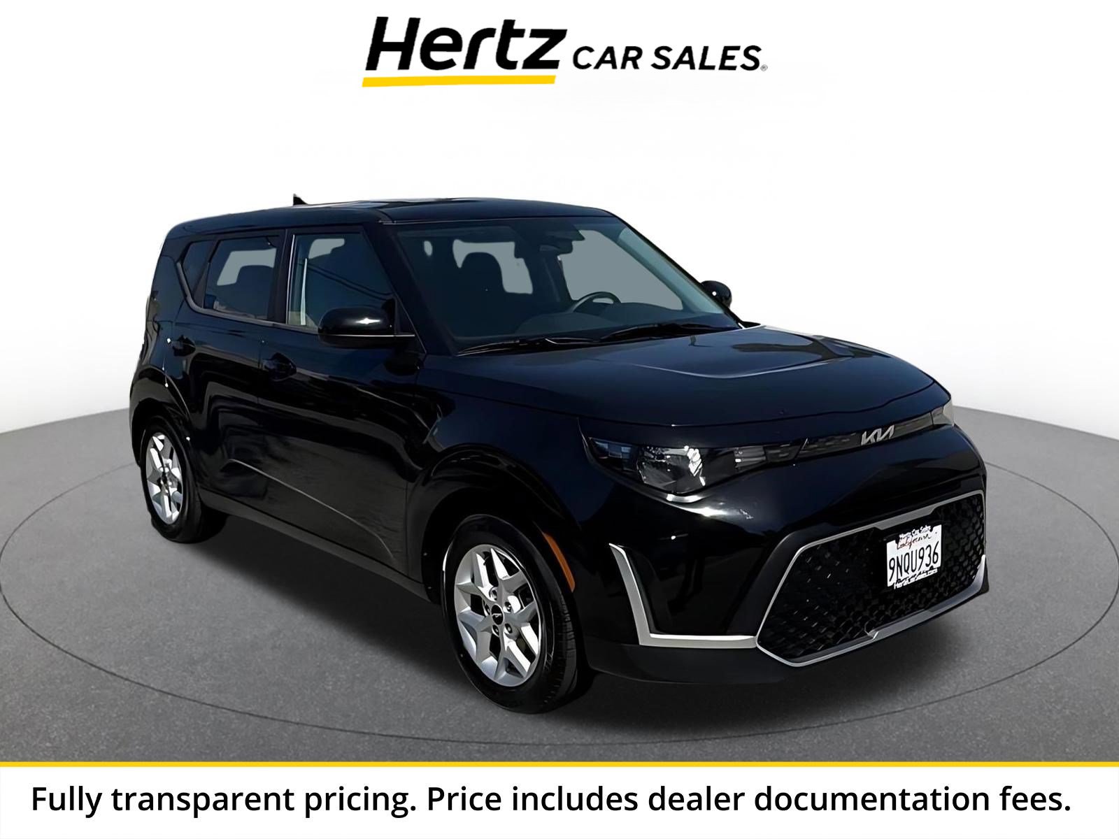 Used 2025 Kia Soul LX w/ LX Technology Package FWD image 1