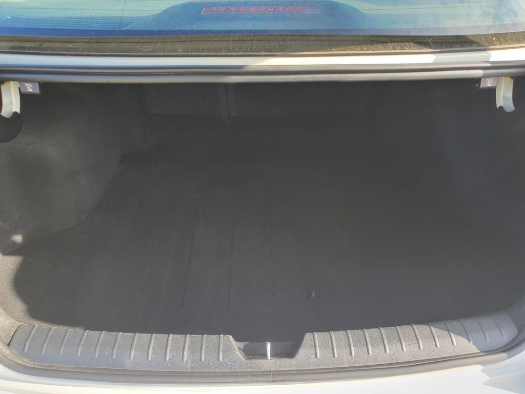 Used 2016 Kia Optima LX image 6