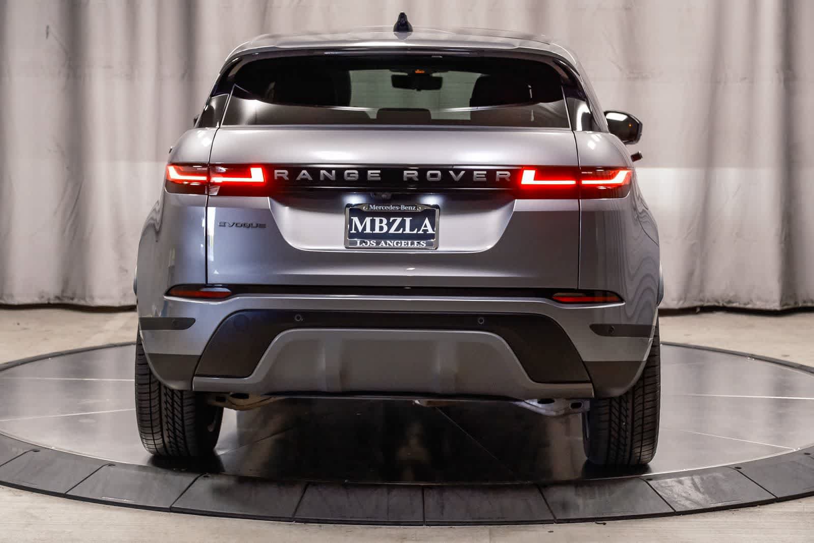 Used 2025 Land Rover Range Rover Evoque S AWD/4WD image 3