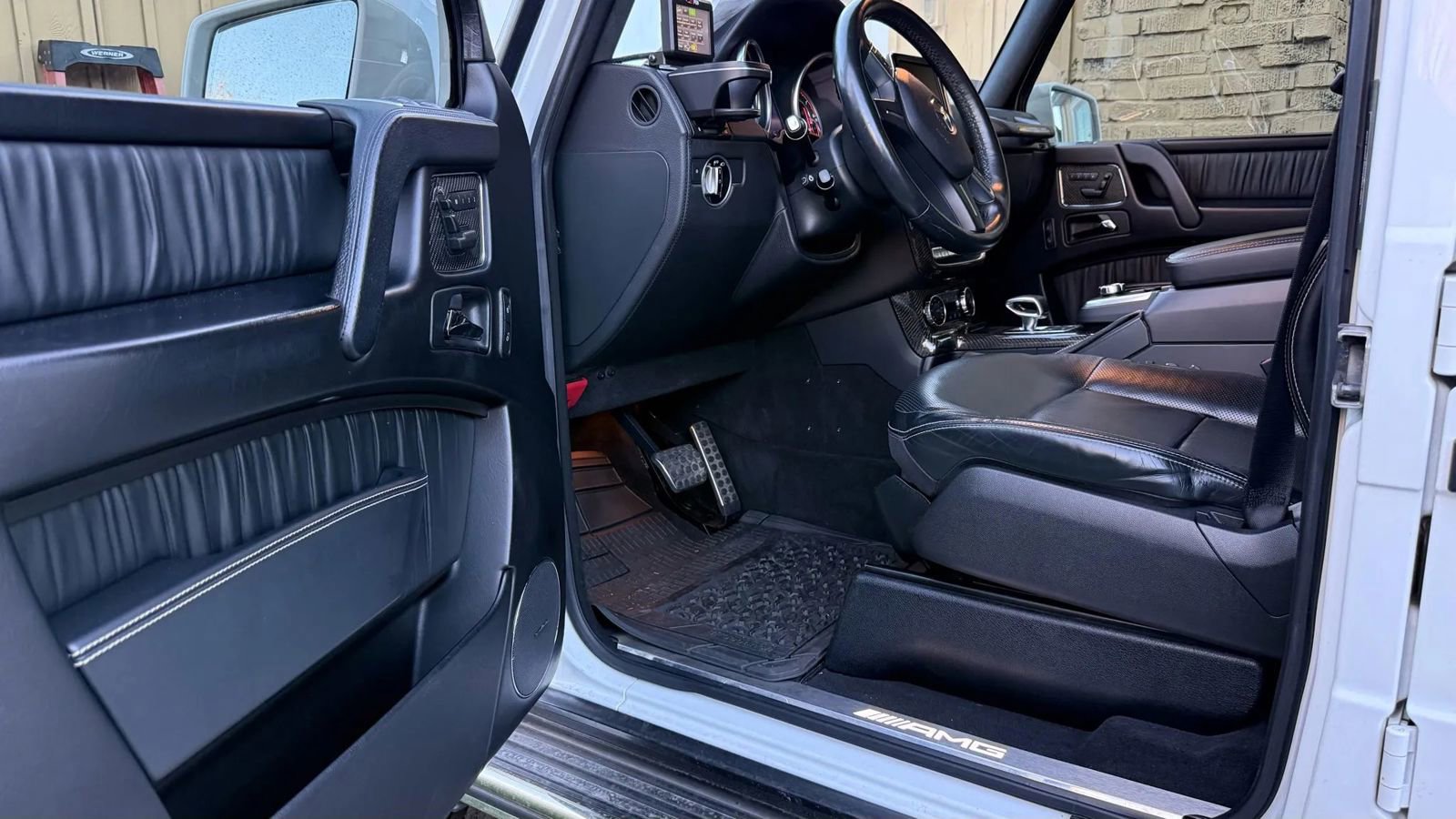 Used 2016 Mercedes-Benz G 63 AMG 4MATIC image 8