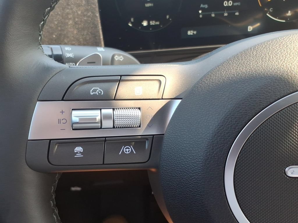 New 2026 Hyundai Kona Limited FWD image 18