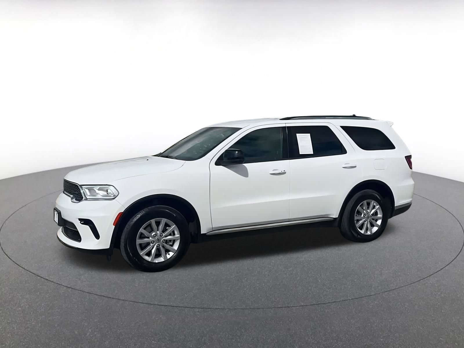 Used 2024 Dodge Durango SXT image 11