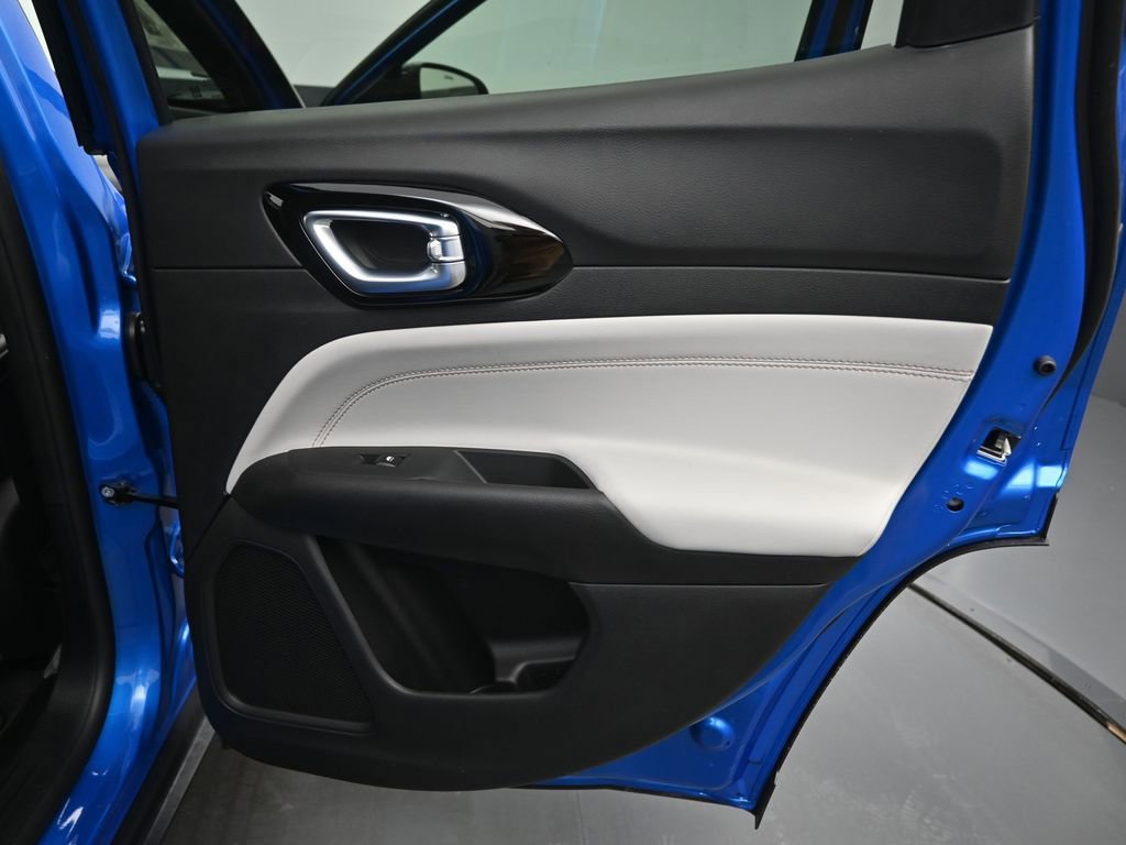 New 2026 Jeep Compass Limited image 16