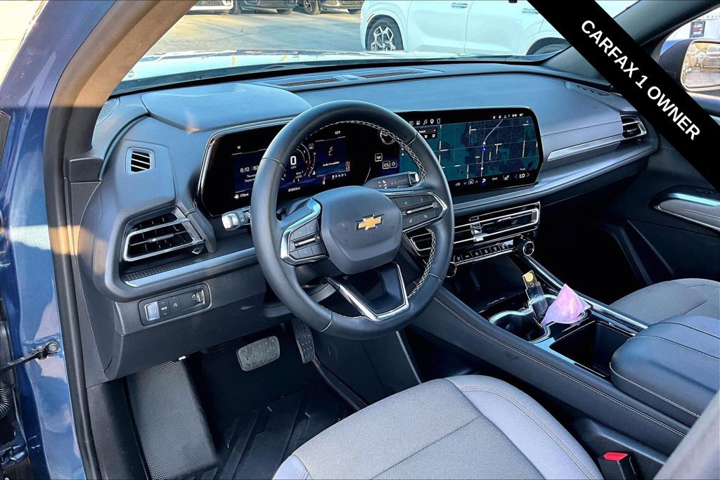 Used 2026 Chevrolet Traverse LT w/ Driver Confidence Package FWD image 11