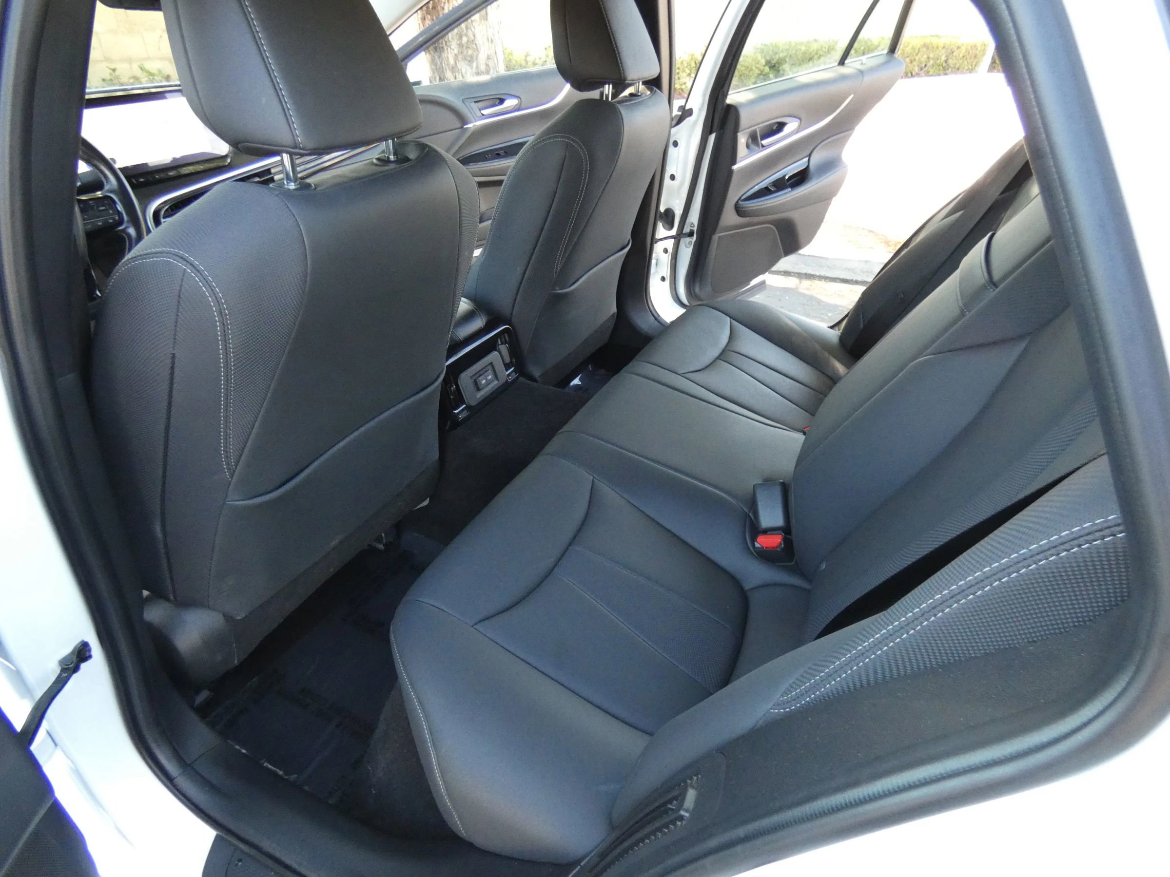 Used 2024 Toyota Mirai XLE Sedan 4D w/ Advanced Technology Package image 23