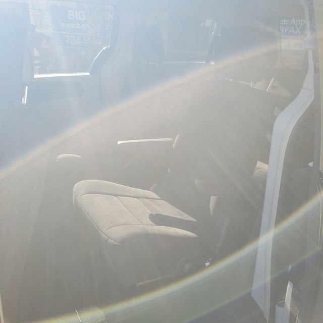 Used 2011 Chrysler Town & Country Touring FWD image 39