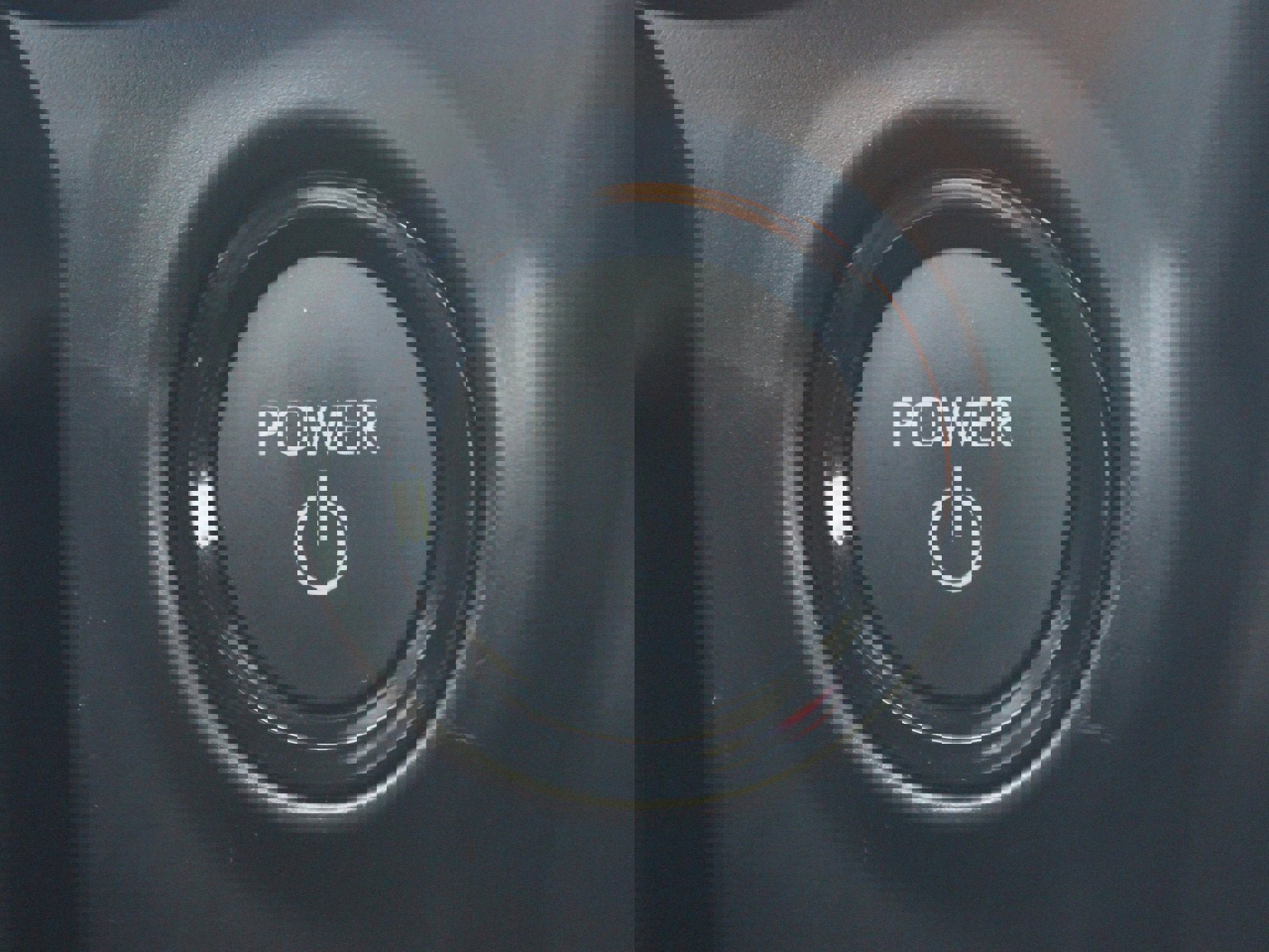 Used 2025 Toyota Sienna XSE w/ XSE Plus Package image 9