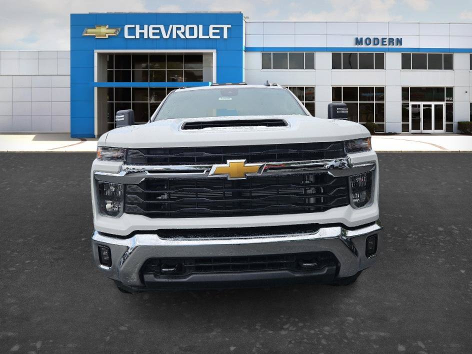 New 2026 Chevrolet Silverado 3500 LT AWD/4WD image 8