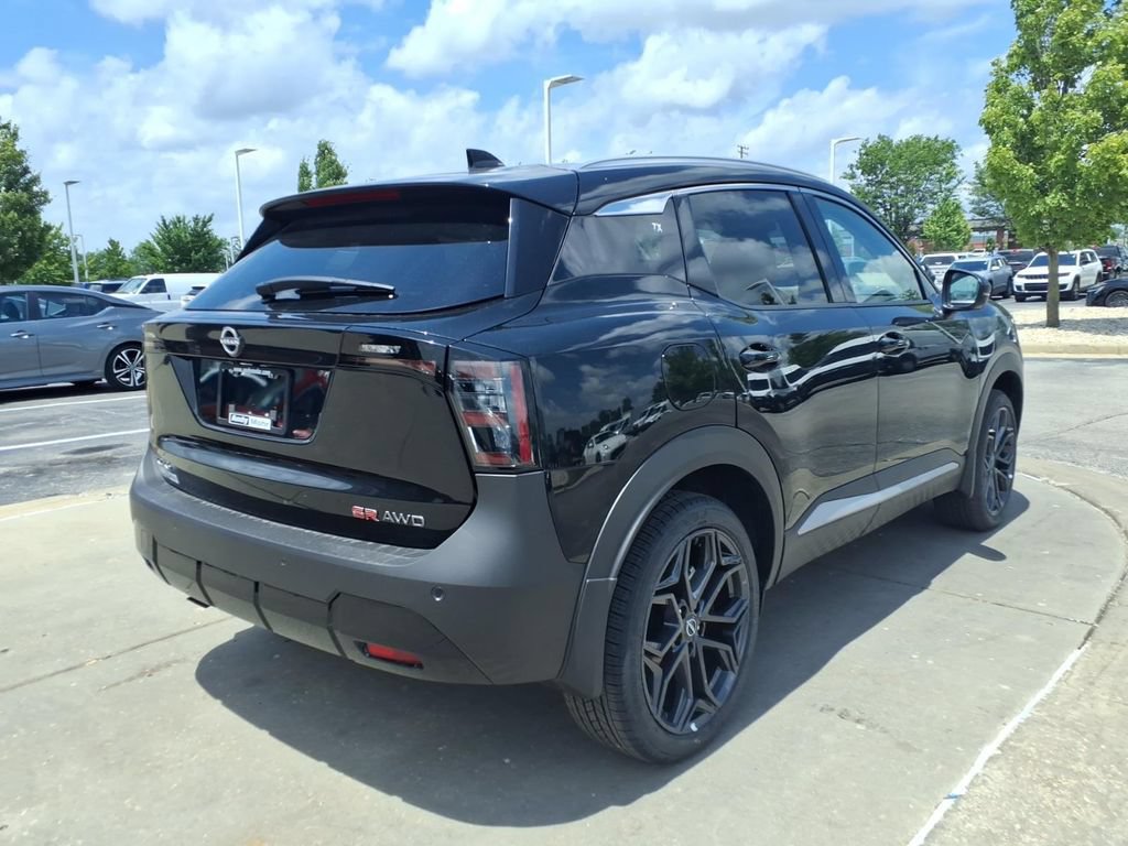 New 2026 Nissan Kicks SR w/ SR Premium Package AWD/4WD image 7