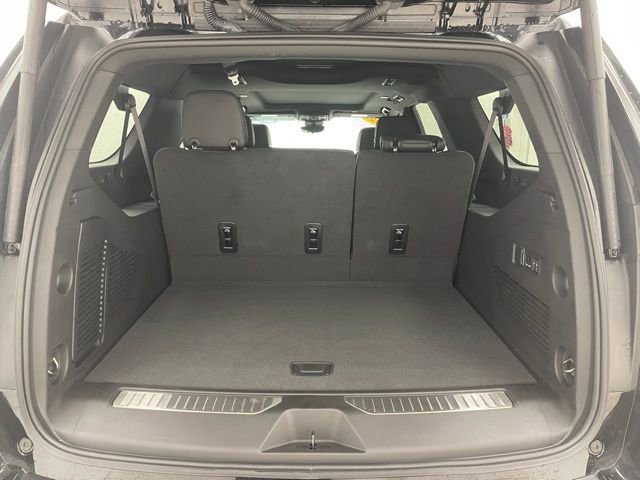 Certified 2024 Chevrolet Suburban High Country image 14