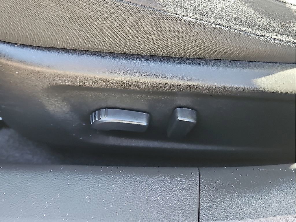 Used 2025 Nissan Altima 2.5 SV image 18