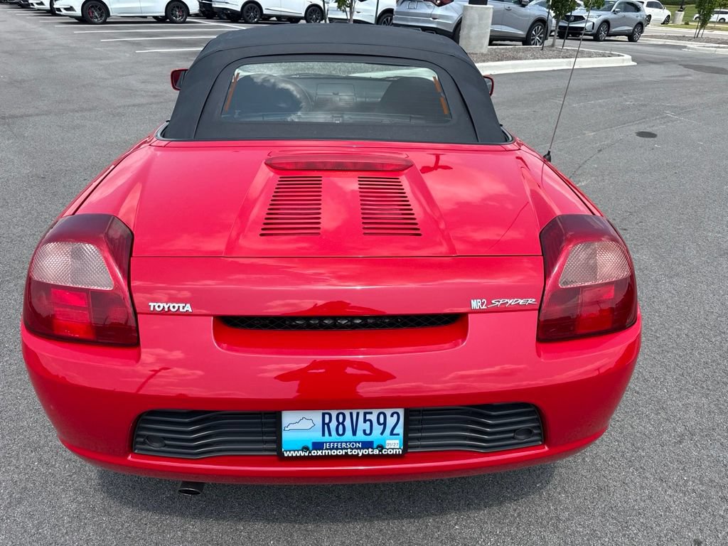 Used 2001 Toyota MR2 RWD image 9