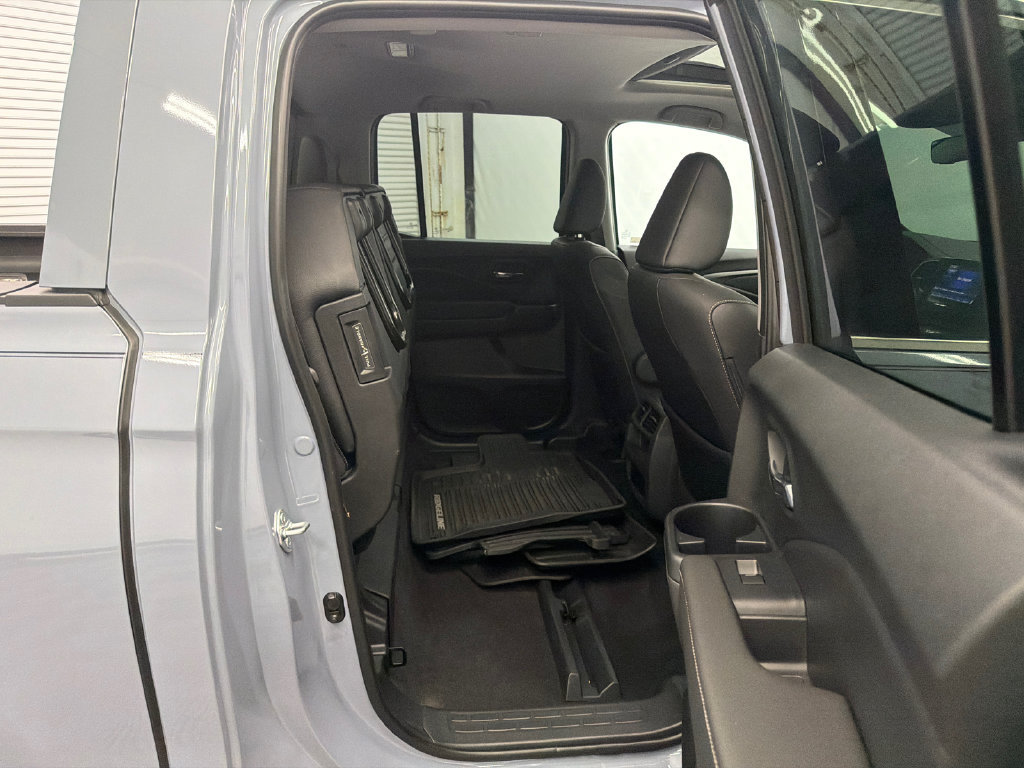 Used 2023 Honda Ridgeline RTL-E image 17