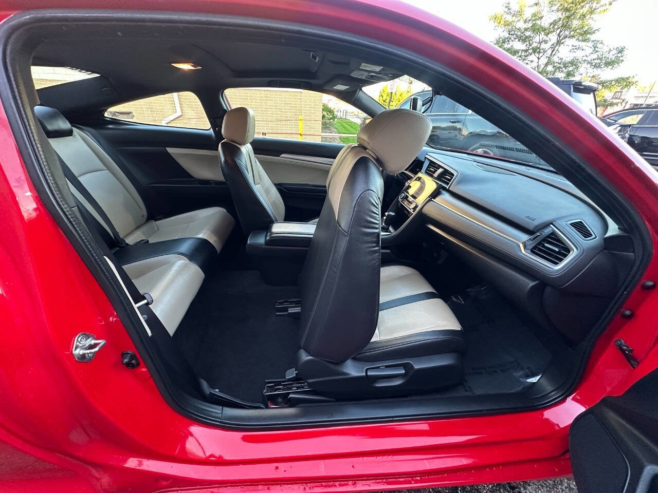 Used 2016 Honda Civic EX-L image 20