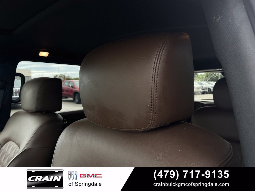 Used 2023 Nissan Armada Platinum w/ Captain's Chairs Package AWD/4WD image 22