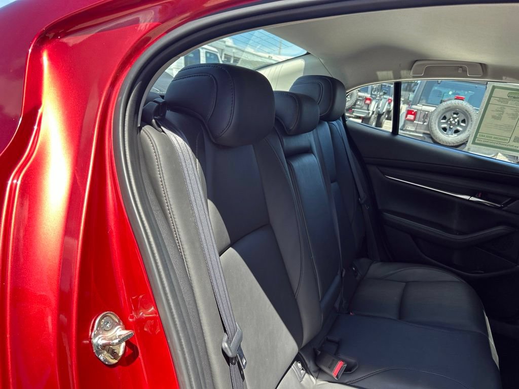 Used 2021 MAZDA MAZDA3 s FWD image 27