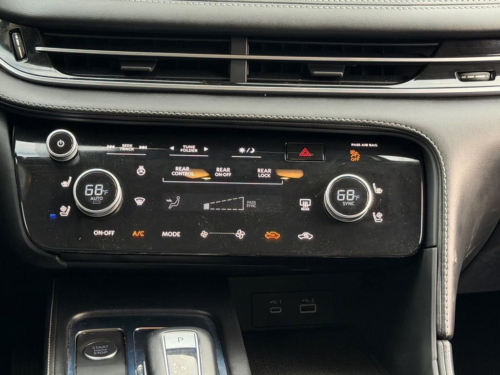 Used 2022 INFINITI QX60 Luxe w/ Performance Audio Package image 23